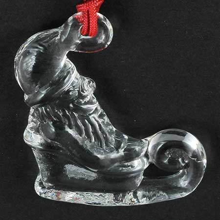 Berti Vallien Kosta Boda Christmas Ornaments Father Christmas Sleigh (model 97770)