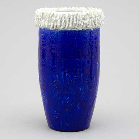 Gunnar Nylund Rörstrand Hedgehog Vase, height 22 cm