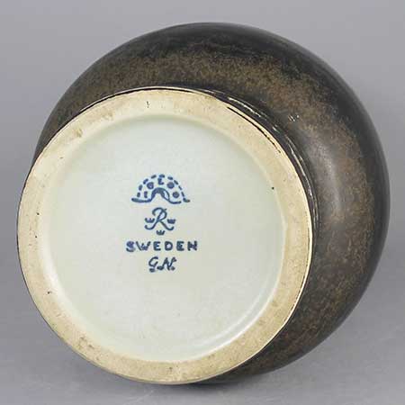 Gunnar Nylund Rörstrand Igloo The lower side of a Igloo vase