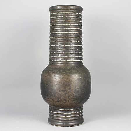 Gunnar Nylund Rörstrand Igloo Vase, height 26 cm