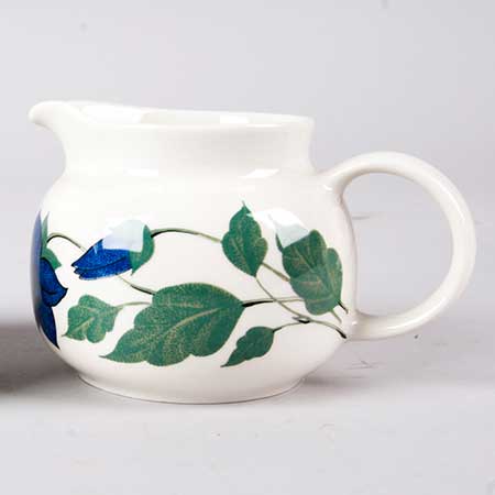 Gunvor Olin-Grönqvist Arabia Tea for Two Creamer, height 9 cm