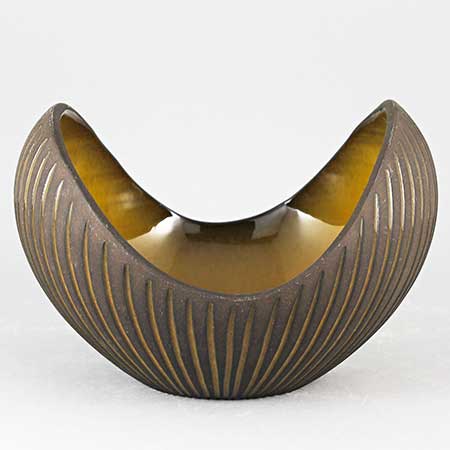 Hjördis Oldfors  Upsala-Ekeby Kokos Bowl (model 5027), length 14 cm