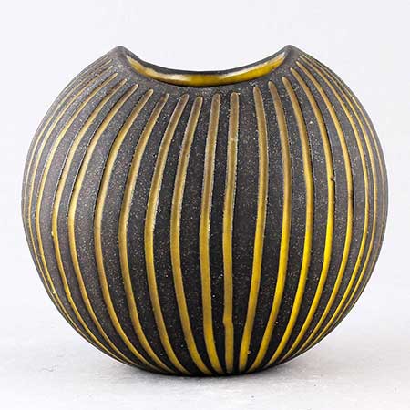 Hjördis Oldfors  Upsala-Ekeby Kokos Vase (model 5029), height 8,5 cm