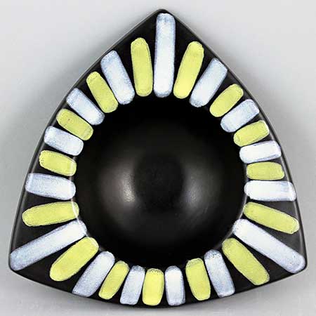 Hjördis Oldfors  Upsala-Ekeby Trio Bowl (model 5033), length 16 cm