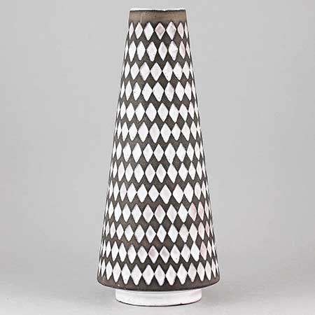 Ingrid Atterbergs Upsala Ekeby Pepita Vase. Model 2176. Height 21 cm