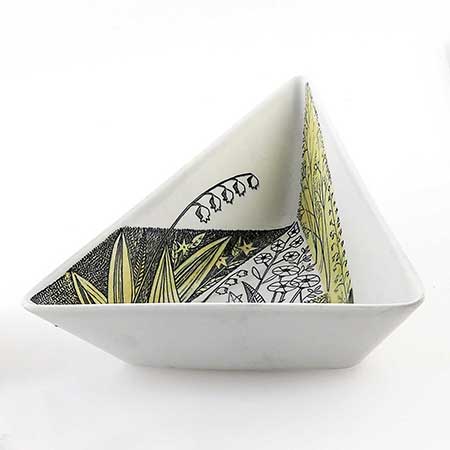 Lars Thorén Rörstrand Triangla Bowl, model 3, length 20 cm