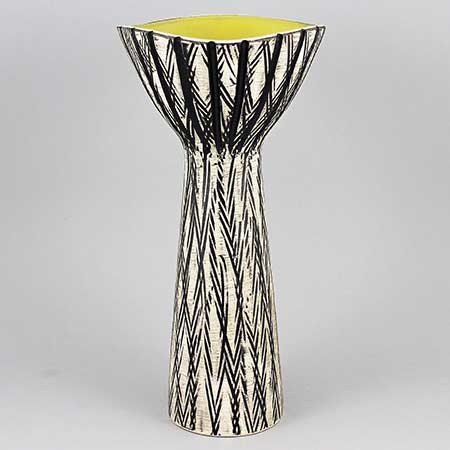 Mari Simmulson Upsala Ekeby Calypso Vase. Model 4317. Height 22 cm