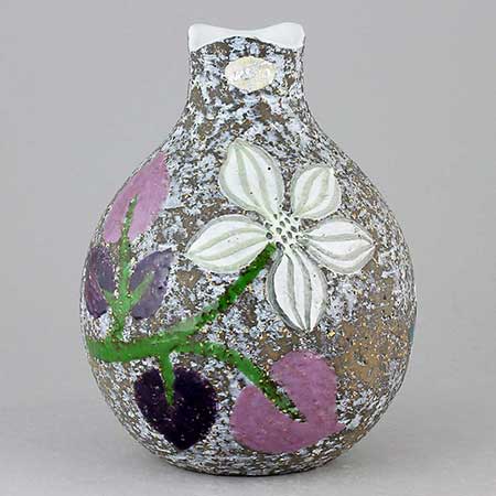 Mari Simmulson Upsala Ekeby Ester Vase. Model 4396. Height 15,5 cm