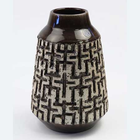 Mari Simmulson Upsala Ekeby Labyrint Vase. Model 5020M. Height 22,5 cm