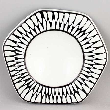 Mari Simmulson Upsala Ekeby Mars Bowl. Model 4220. Length 20 cm
