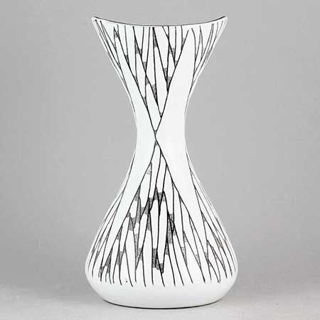 Mari Simmulson Upsala Ekeby Mars Vase. Model 4147. Height 19 cm