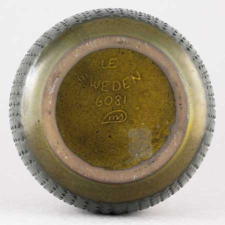 Mari Simmulson Upsala Ekeby The lower side of a Palma object