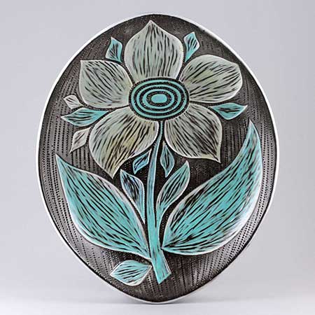 Mari Simmulson Upsala Ekeby Solblomma Dish. Model 4458. Length 31 cm