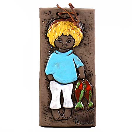 Ninnie Forsgren Bromma Keramik väggplatta Boy with fish. Model 769, height 22 cm