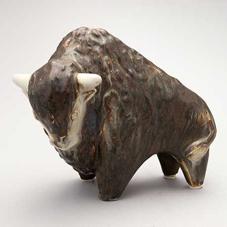 Taisto Kaasinen Arabia Upsala-Ekeby Figurine Bison, length 30 cm