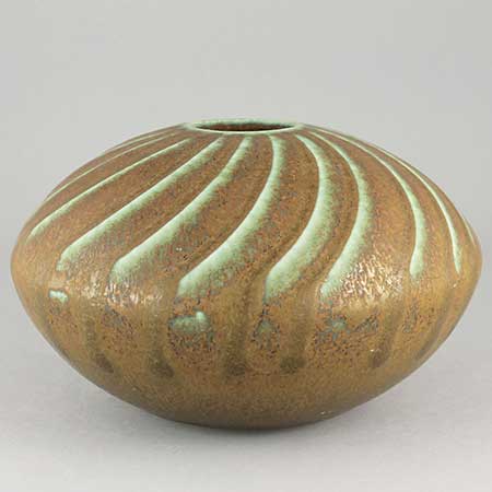 Wilhelm Kåge Gustavsberg KAPA Vase, height 9 cm
