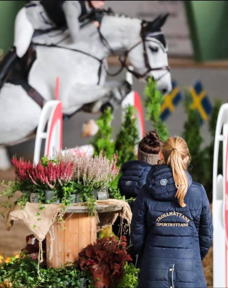 För oss i Trollhättans Sportryttare!  